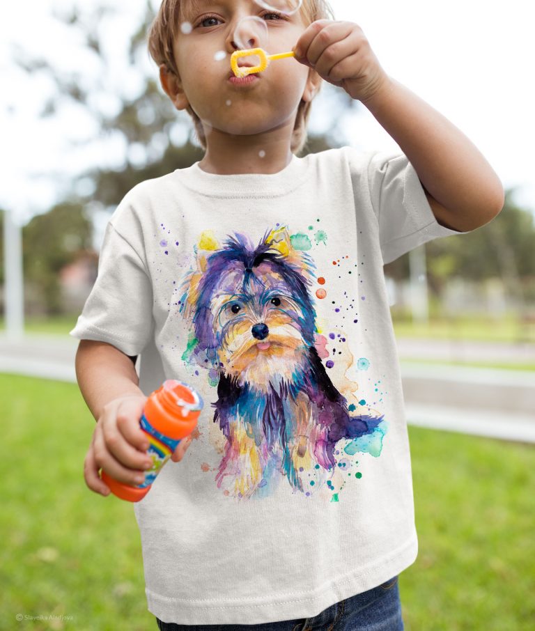 Детска тениска с йоркширски териер, акварел от художника Славейка Аладжова