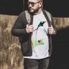 тениска с пингвин 2 Тениска със субантарктически пингвин, акварел от художника Славейка Аладжова