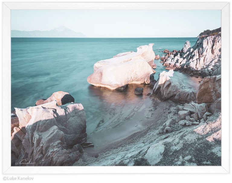 Крайбрежни скали, морска фотография